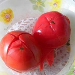 Подосиновики с томатами и жареным картофелем