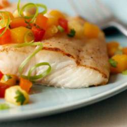 Как приготовить рыбу в духовке: 7 рецептов, которые не подведут