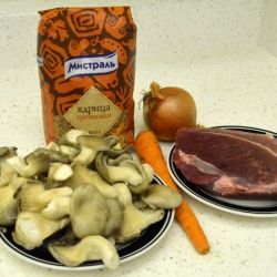 Гречневая каша с мясом и грибами