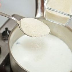Молочный кисель с ванилью