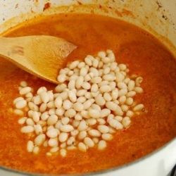 Овощной суп с белыми бобами