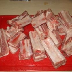 Запеченные в духовке свиные ребрышки