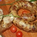 Колбаса из куриных потрошков с рисом и сыром