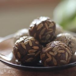 Шоколадные конфеты с черносливом и грецким орехом